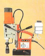 歐霸磁力鉆進(jìn)口孔鉆專家AL-60 50MM*100MM 專業(yè)五金機電設(shè)備解析